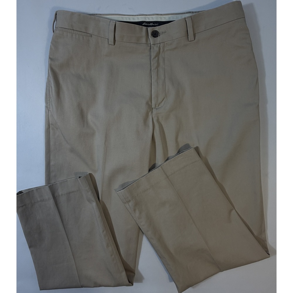 Eddie Bauer Chino Pants Mens 36x32 Khaki Excellent Wrinkle Resistant Classic Fit